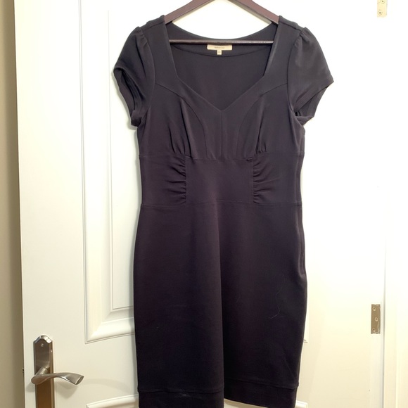 RE & Co Black Short Sleeve Dress - Picture 1 of 3